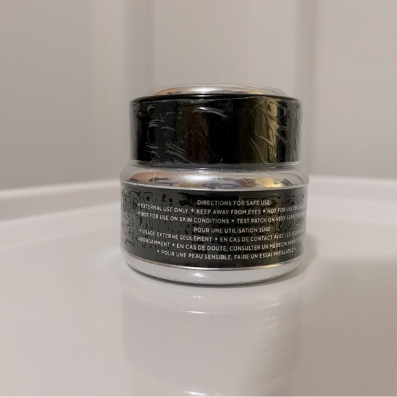 GlamGlow Youthmud Mask 0.5oz (15g) - Picture 3 of 3